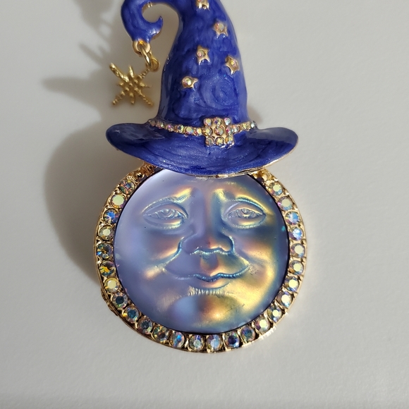 Moon Witch brooch pin enamel vintage style New 18k GP Swarovski crystals Ab - Picture 3 of 13